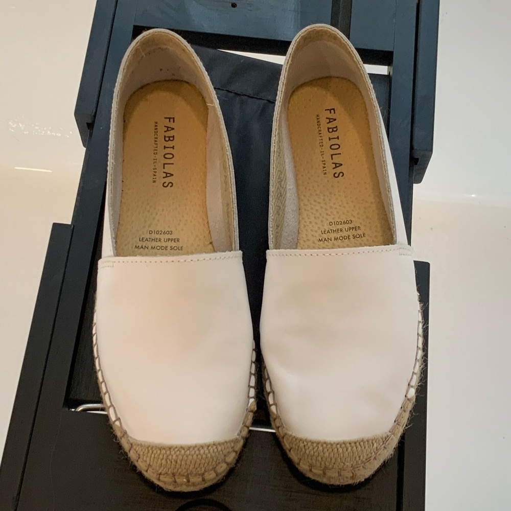 New! Fabiolas White Leather Espadrille Flats Sz 7.5